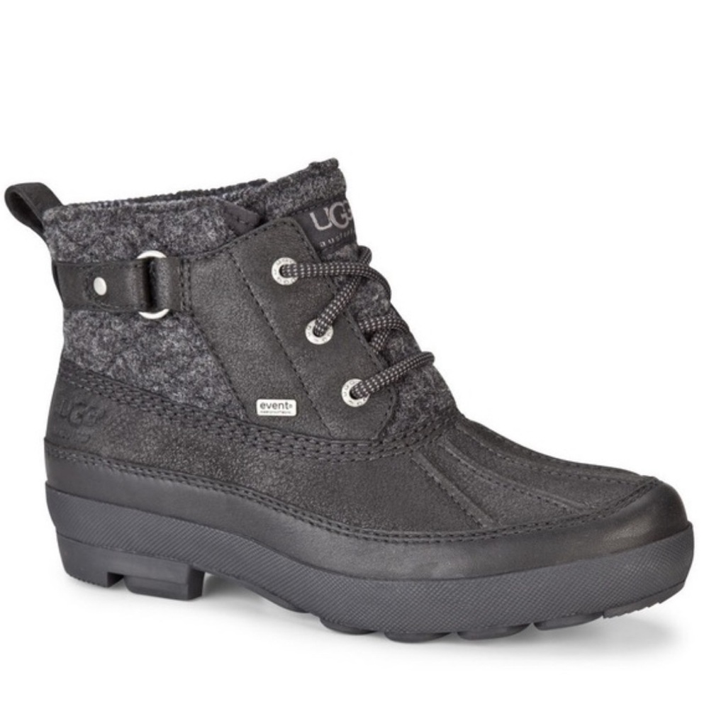 UGG Women's Charcoal Lace-Up Winter Boots